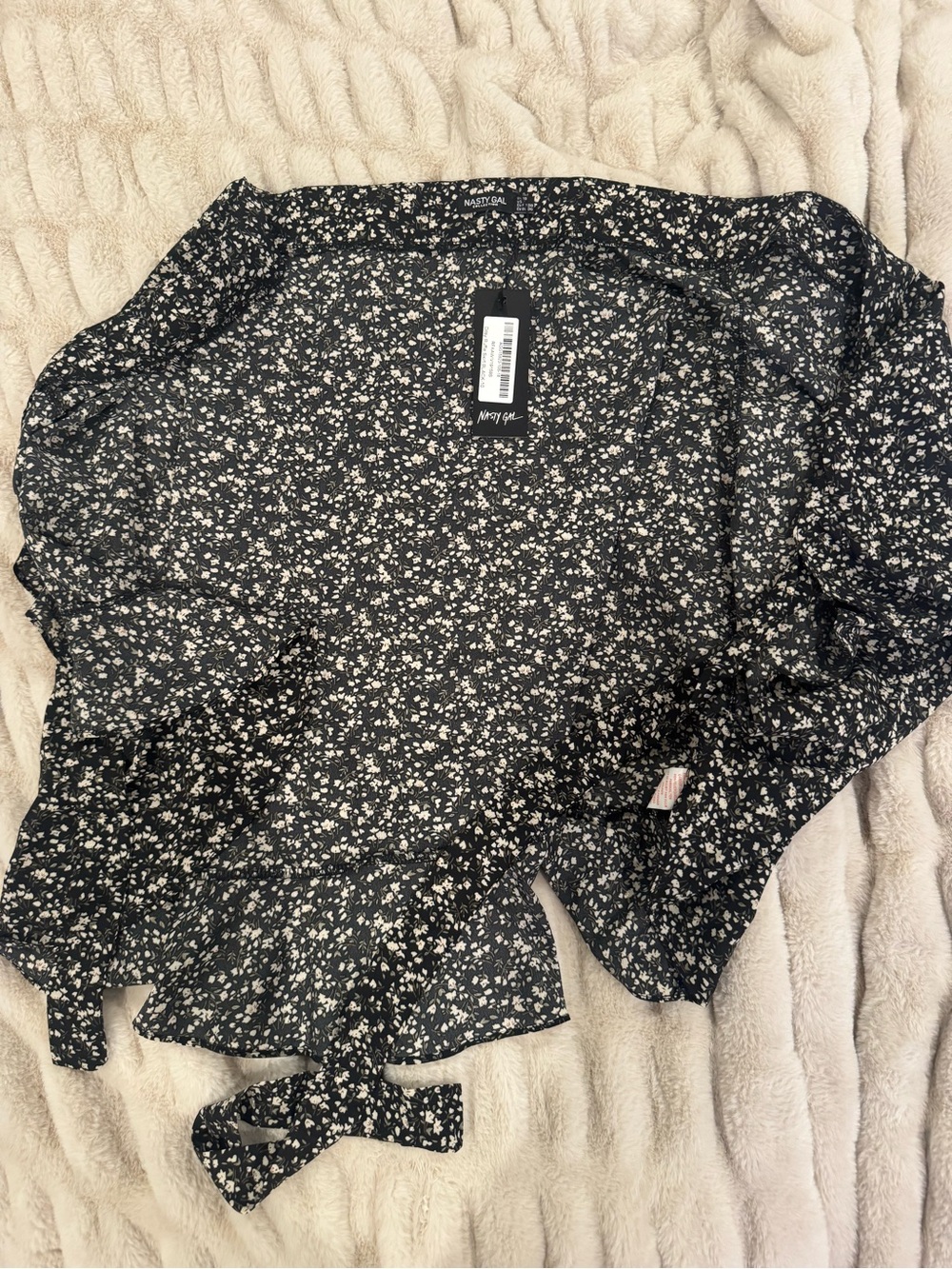 NWT Nasty Gal Tie-Waist Skirt - Picture 3 of 6